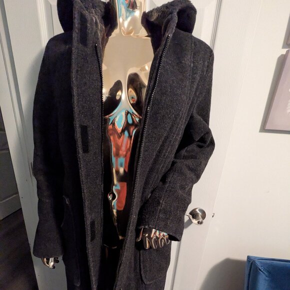 Ellabee winter coat - Picture 2 of 8